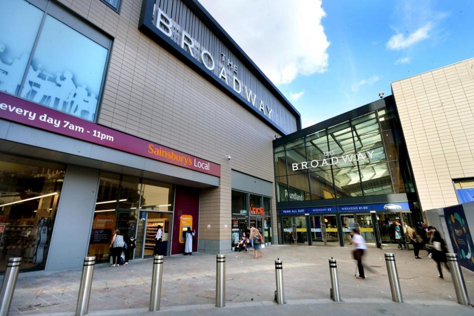 Jack & Jones Reveals new UK flagship store - The Trafford Centre