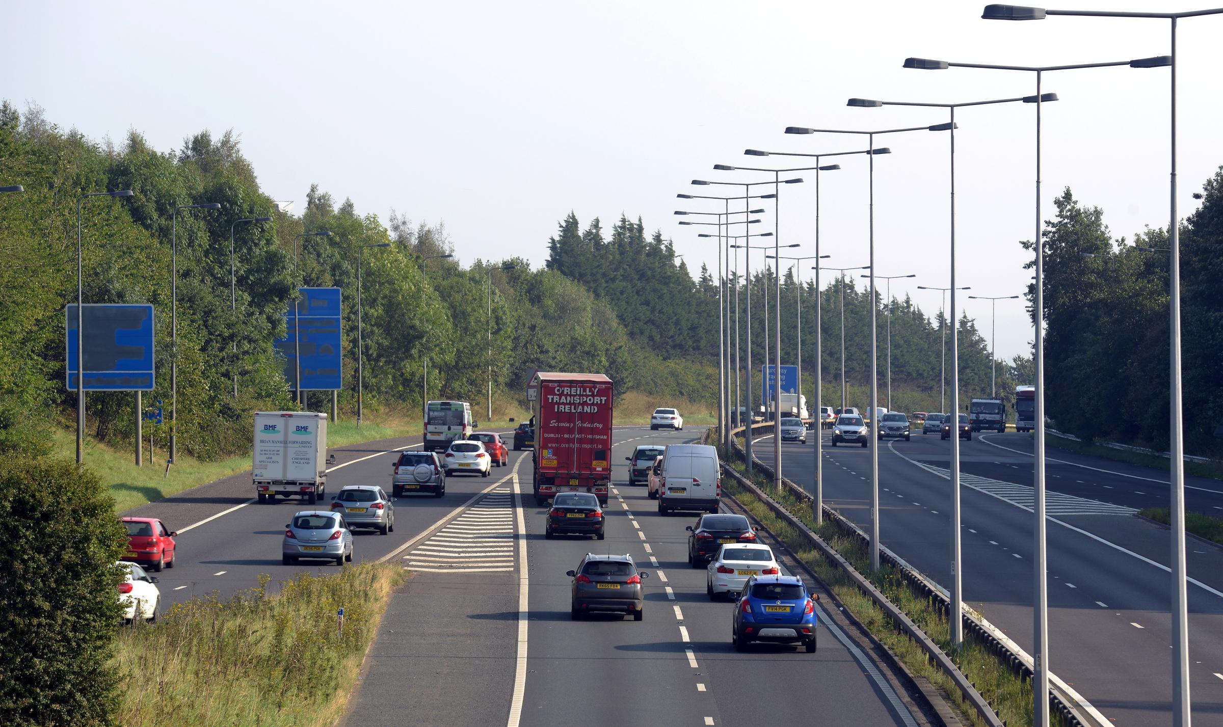 M606 lane closures and delays this October - see the latest list