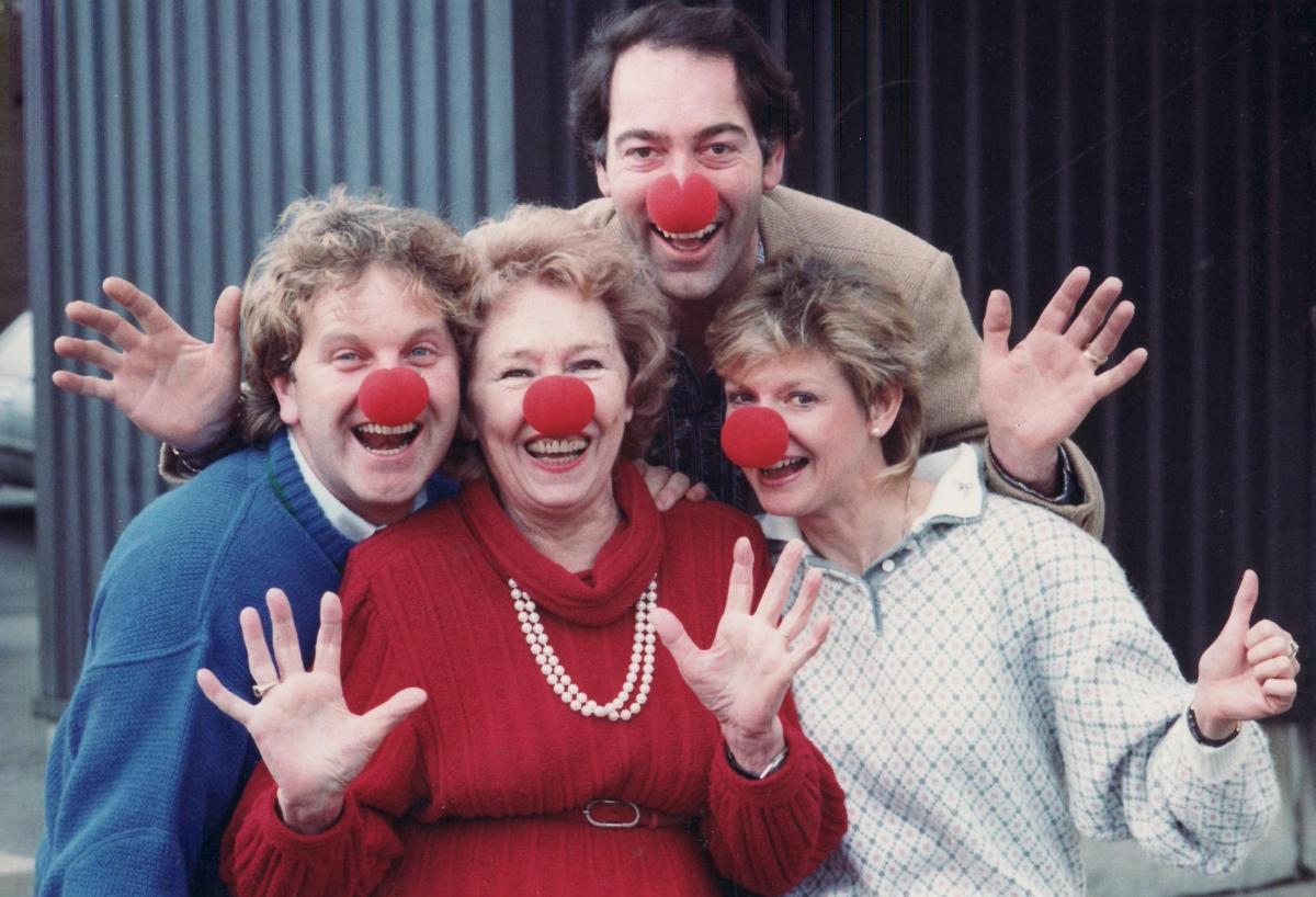 Emmerdale Farm stars raising money for red nose day in 1988