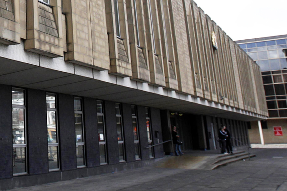 Men and women to appear in court charged with supplying heroin and cocaine in Bradford