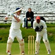 Dave Hester (batting) got Tong Park Esholt off to a bright start, but they faded away in defeat to North Leeds.